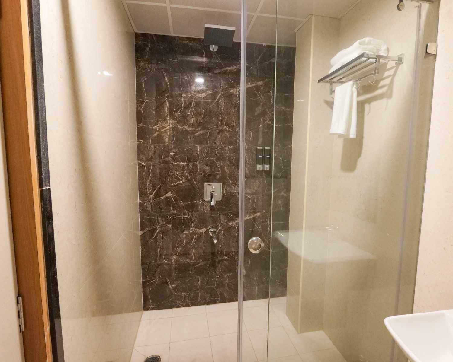 Hotel Sterling Plaza- Bangalore International Airport Dod Jala Eksteriør billede