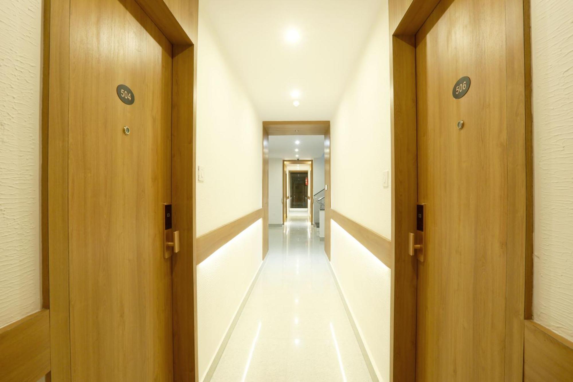 Hotel Sterling Plaza- Bangalore International Airport Dod Jala Eksteriør billede
